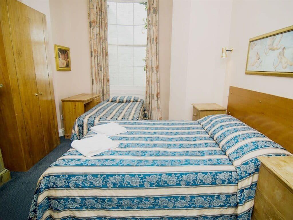 Normandie Hotel Лондон Экстерьер фото