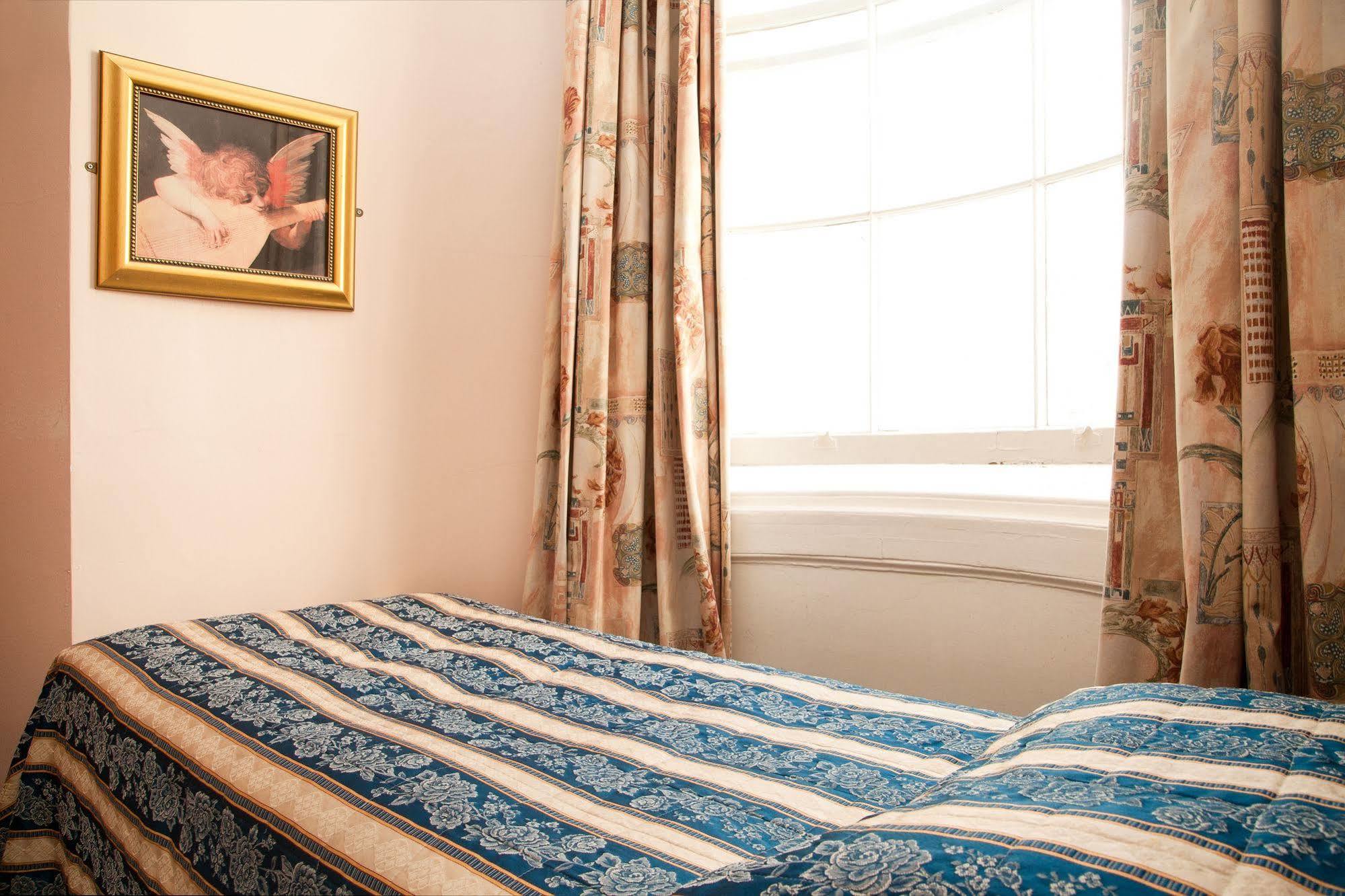Normandie Hotel Лондон Экстерьер фото