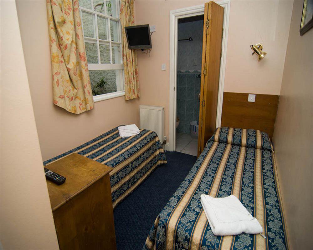 Normandie Hotel Лондон Экстерьер фото